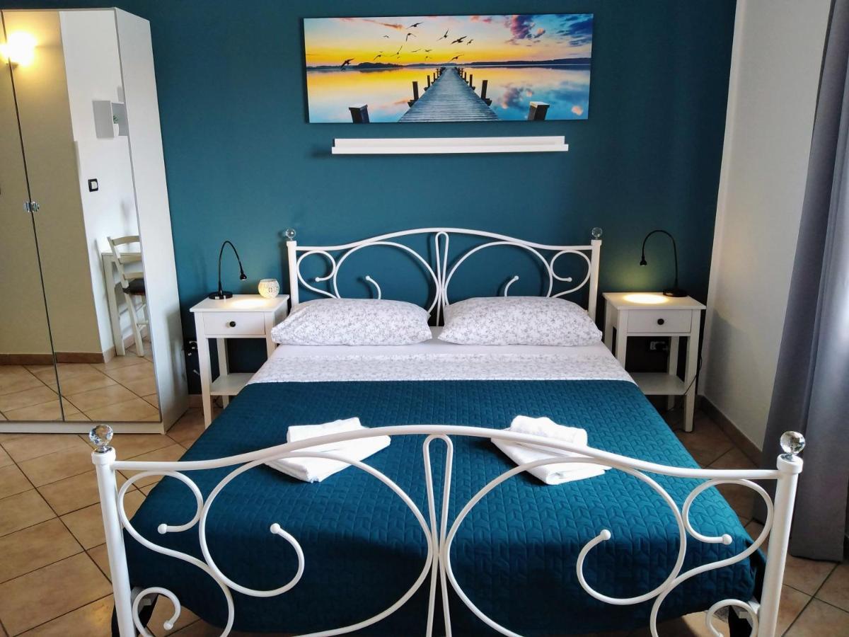 Guesthouse Mila Ровинь Экстерьер фото