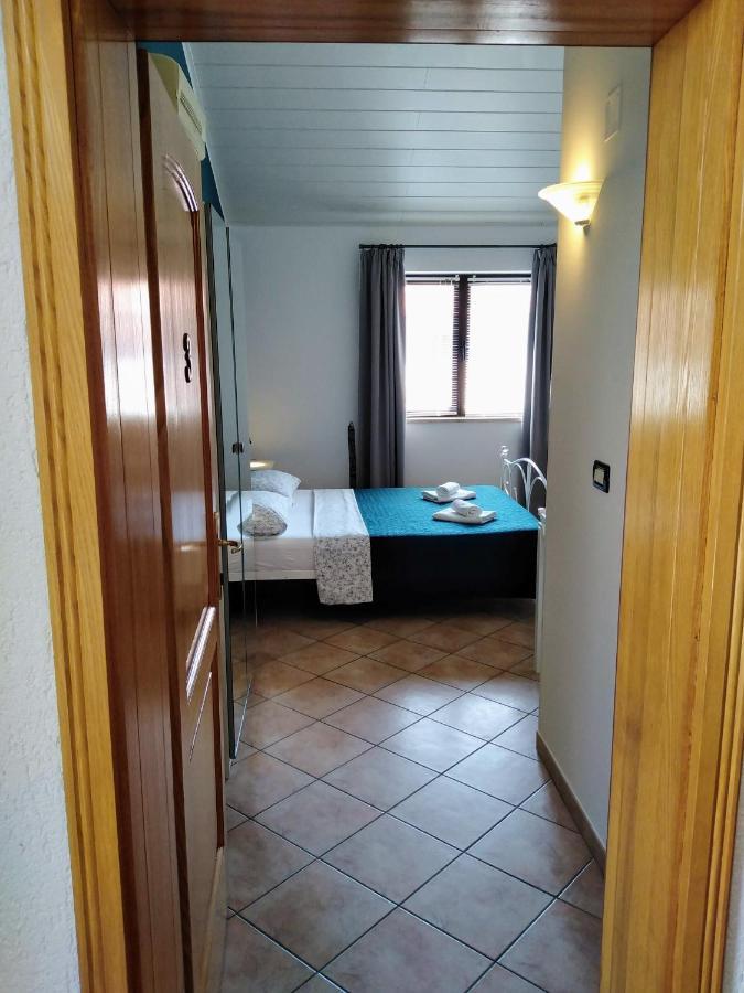 Guesthouse Mila Ровинь Экстерьер фото