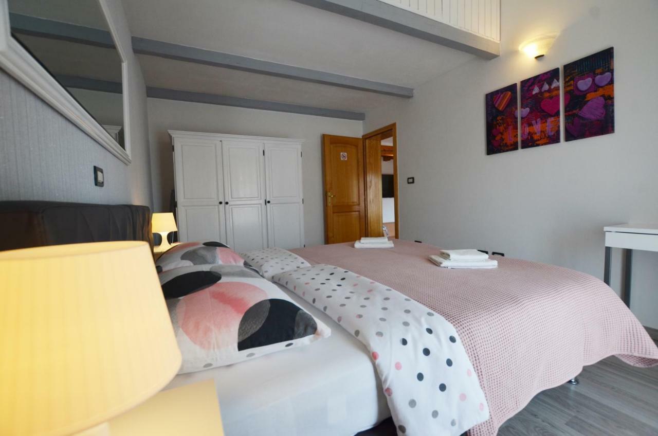 Guesthouse Mila Ровинь Экстерьер фото