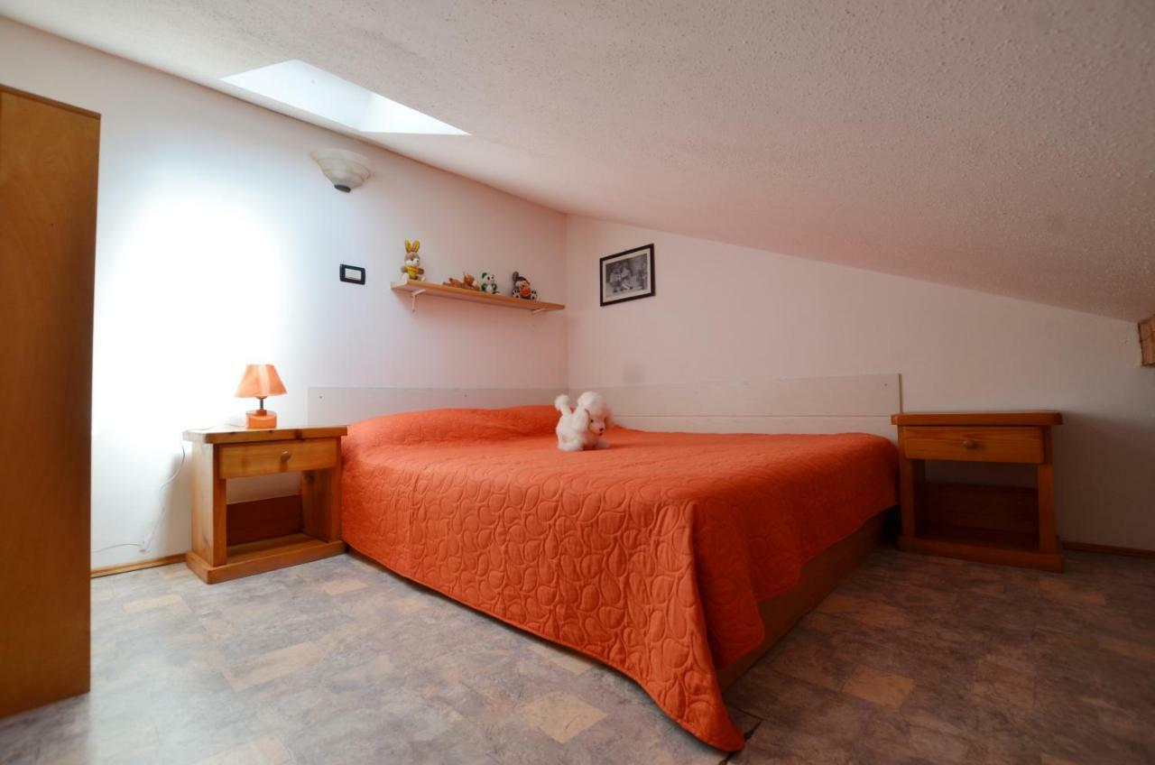 Guesthouse Mila Ровинь Экстерьер фото